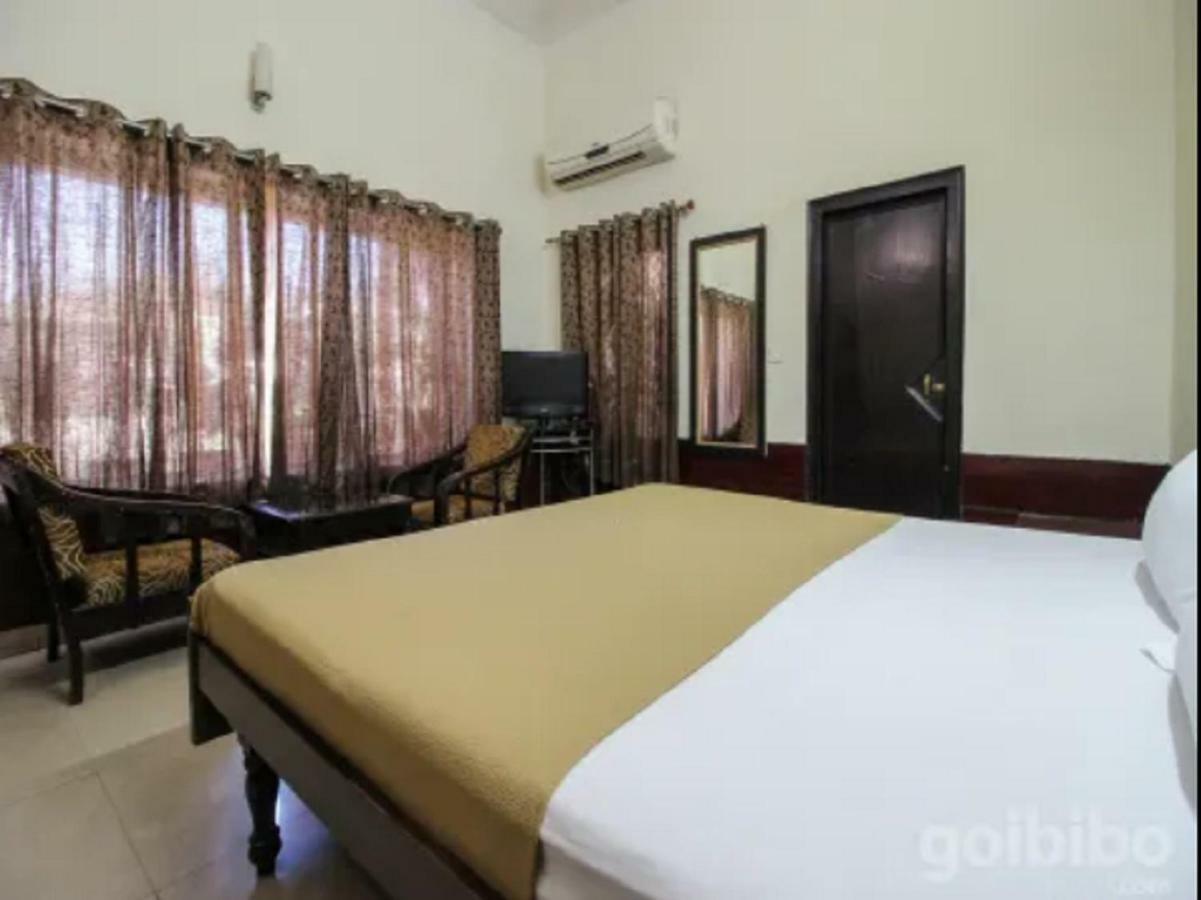 Hotel Utsav Dehradun Exterior foto